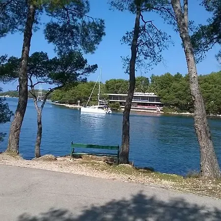 Gostinjska kuća Rade 3*